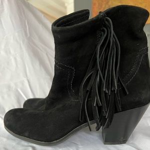 Sam Edelman Black Suede Fringe Booties 10